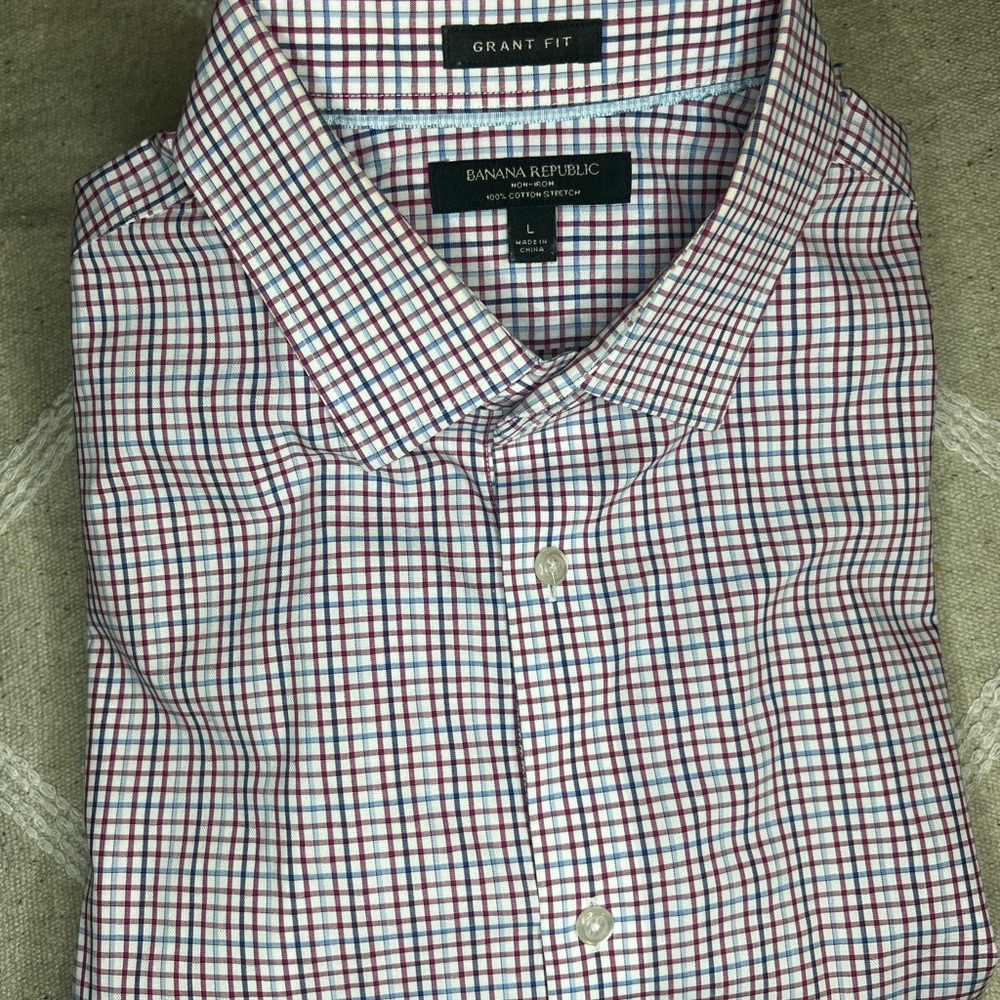 Banana republic shirt, size L